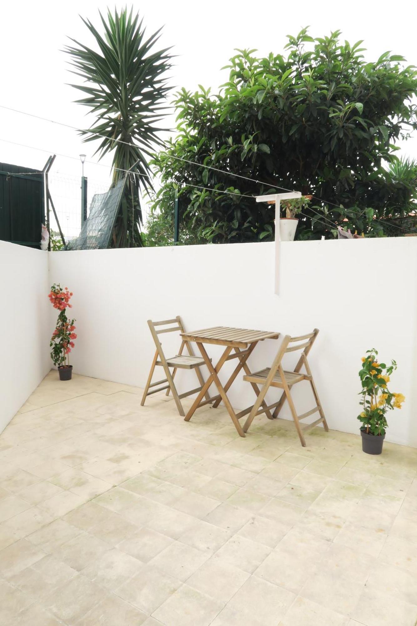 Alvalade Coliving Hub Apartment Lisbon Luaran gambar